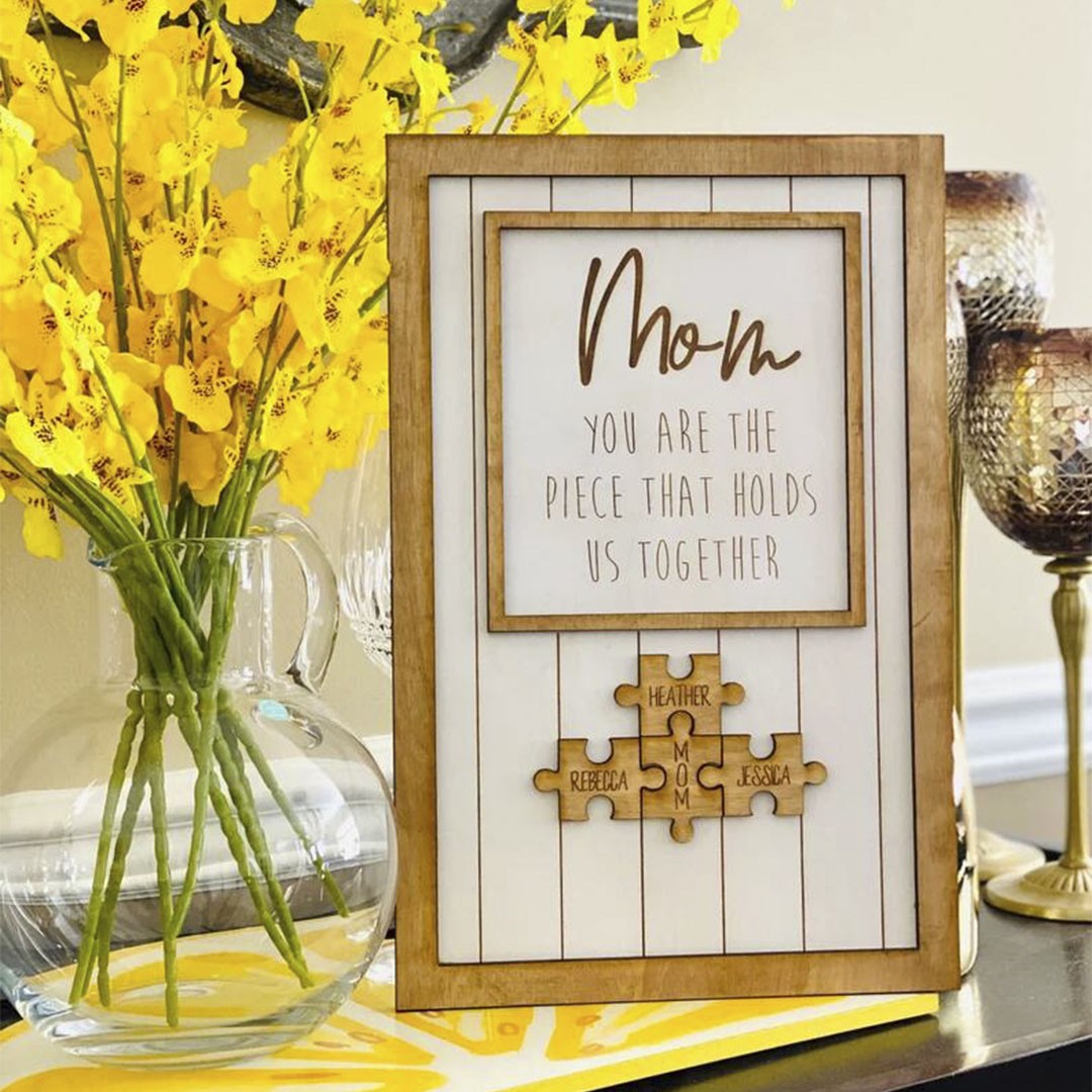 Spring Style Handmade Personalized Wood Mom Puzzle Sign